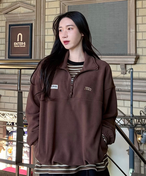 JEEP(ジープ)の「エッセンシャルスモールロゴハーフジップフリース (JR5TSF192BR)(その他アウター・レディース・その他・X-SMALL/SMALL/MEDIUM/LARGE)」の9枚目の写真