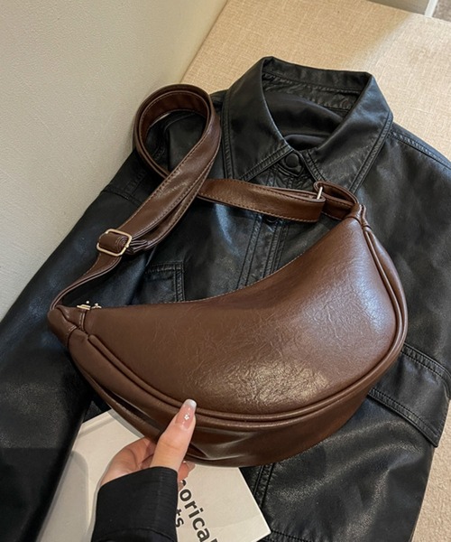 lulufa(ルルファ)の「PUレザー ハーフムーンショルダーバッグ(ショルダーバッグ・レディース・ブラウン/キャメル/ブラック・FREE)」の10枚目の写真
