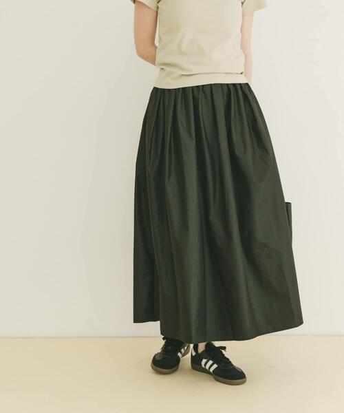 ITEMS URBANRESEARCH(アイテムズ アーバンリサーチ)の「ボリュームタックスカート(スカート・レディース・ブラック/キャメル/カーキ・FREE)」の14枚目の写真