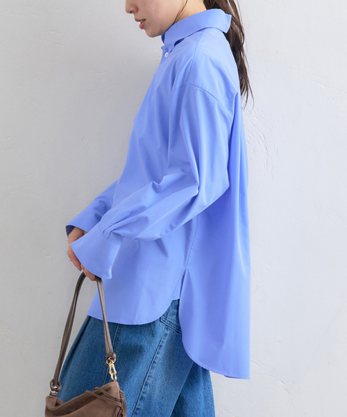 U by SPICK&SPAN（ユーバイスピックアンドスパン）の「CAMIRABLE ビッグシャツ（シャツ/ブラウス・レディース・ネイビー/サックスブルー・FREE）」の2枚目の写真