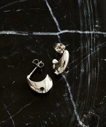 THE PAUSE（ザ ポーズ）の「【THE PAUSE】カーブピアス（ピアス（両耳用））」