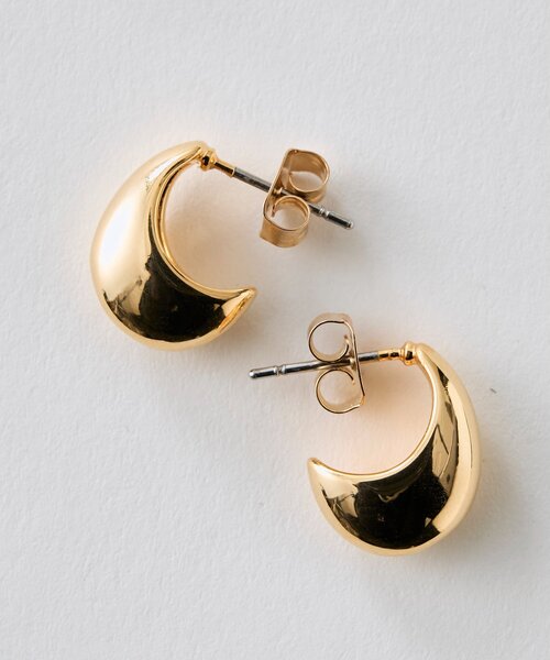 THE PAUSE(ザ ポーズ)の「【THE PAUSE】カーブピアス(ピアス(両耳用)・レディース・ゴールド/シルバー・FREE)」の4枚目の写真