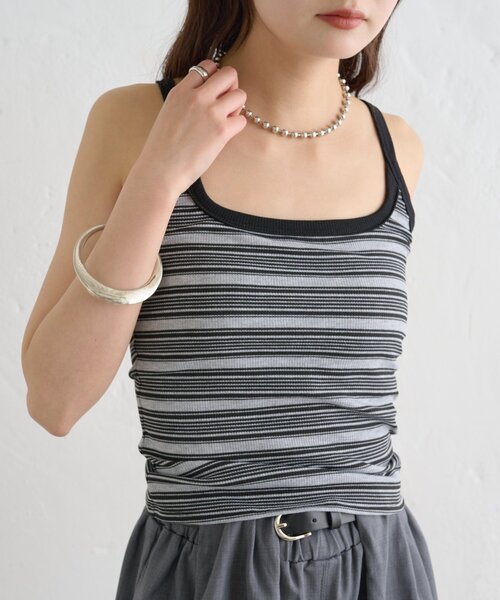 mystic(ミスティック)の「パット付きマルチボーダーキャミソール(キャミソール・レディース・ブルー/グレー・FREE)」の6枚目の写真