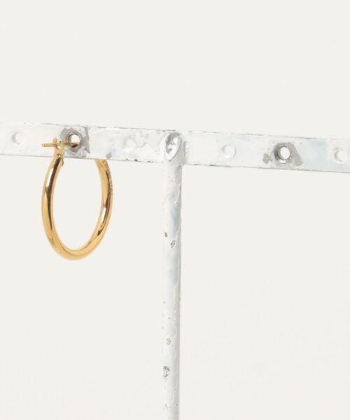 Pledge(プレッジ)の「【Pledge(プレッジ)】フープ ピアス(ソロ)(ピアス(片耳用)・メンズ・ブラック・FREE)」の6枚目の写真