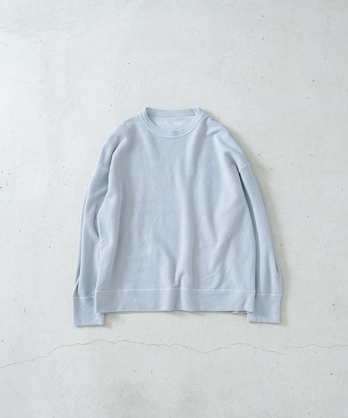 quadro(クオドロ)の「16/1BDカルゼクルーネックプルオーバー(Tシャツ/カットソー・メンズ・ブラック/グレー/キナリ・MEDIUM/LARGE)」の3枚目の写真