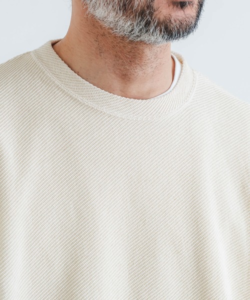 quadro(クオドロ)の「16/1BDカルゼクルーネックプルオーバー(Tシャツ/カットソー・メンズ・ブラック/グレー/キナリ・MEDIUM/LARGE)」の15枚目の写真