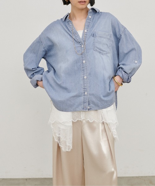 LARUTA(ラルータ)の「【LARUTA】シアーデニムシャツ(シャツ/ブラウス・レディース・ブルー/ブルー系その他/サックスブルー・FREE)」の4枚目の写真