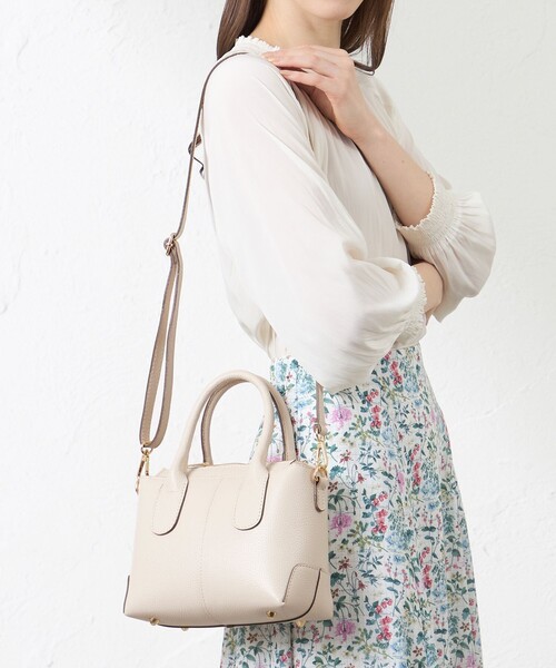 amaca（アマカ）の「ミロス ショルダーバッグ（ショルダーバッグ・レディース・ブラック/ホワイト・FREE）」の5枚目の写真