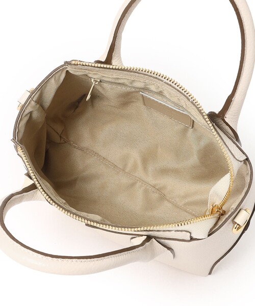 amaca（アマカ）の「ミロス ショルダーバッグ（ショルダーバッグ・レディース・ブラック/ホワイト・FREE）」の10枚目の写真