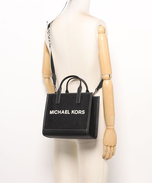 MICHAEL KORS(マイケルコース)の「XBODY STCTRD TOTE W TP ZP Crossbody(ショルダーバッグ・メンズ・ブラック系・FREE)」の5枚目の写真
