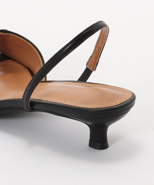 La TOTALITE（ラトータリテ）の「KOMOREBI MUSEUM/コモレビミュージアム ストラップ 2WAYサンダル（サンダル・レディース・ブラック/ベージュ・24.5cm/23.5cm）」の6枚目の写真