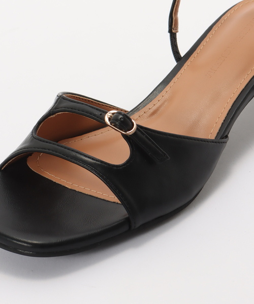 La TOTALITE（ラトータリテ）の「KOMOREBI MUSEUM/コモレビミュージアム ストラップ 2WAYサンダル（サンダル・レディース・ブラック/ベージュ・24.5cm/23.5cm）」の9枚目の写真