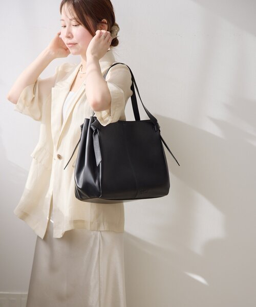 gemeil（ジェムイル）の「ポーチSETノットハンドルトートバッグ(PT-363)（トートバッグ・レディース・グレイッシュベージュ/ブラック・FREE）」の6枚目の写真