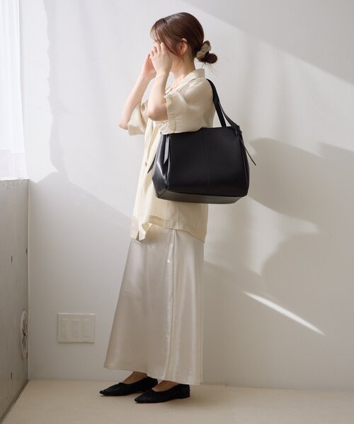 gemeil（ジェムイル）の「ポーチSETノットハンドルトートバッグ(PT-363)（トートバッグ・レディース・グレイッシュベージュ/ブラック・FREE）」の7枚目の写真