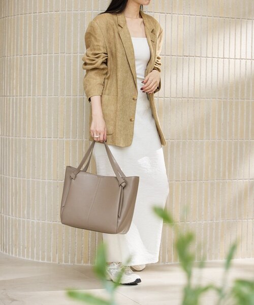 gemeil（ジェムイル）の「ポーチSETノットハンドルトートバッグ(PT-363)（トートバッグ・レディース・グレイッシュベージュ/ブラック・FREE）」の16枚目の写真