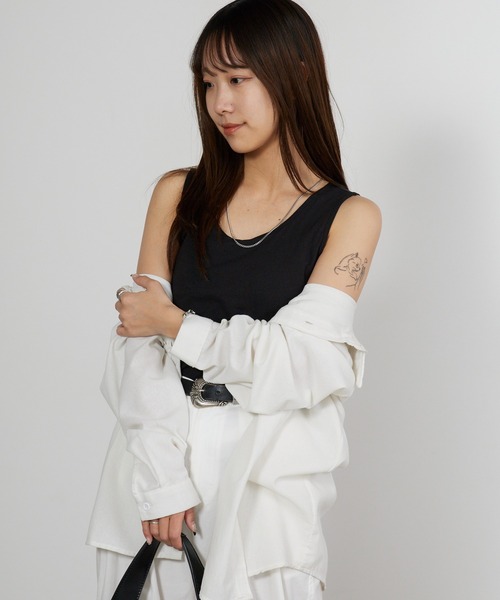 HANES（ヘインズ）の「Hanes/ヘインズ Hanes originals カップ付きタンクトップ ラウンドネック ブラトップ 2026年春夏（タンクトップ・レディース・ホワイト/ブラック/グレー・M/L/XL）」の2枚目の写真