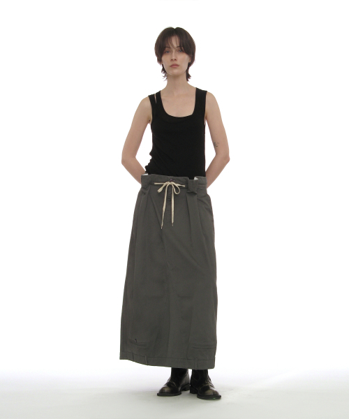 PARTIMENTO WOMEN(パルティメントウィメン)の「インバーテッドドローストリングマキシスカート_チャコール(スカート・レディース・その他・SMALL/MEDIUM)」の7枚目の写真