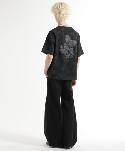 HARE（ハレ）の「ピグメントバッグフラワーカット(HARE)（Tシャツ/カットソー・メンズ・グレー/ブラック/ブラウン/パープル/ブルー・SMALL/MEDIUM）」の7枚目の写真