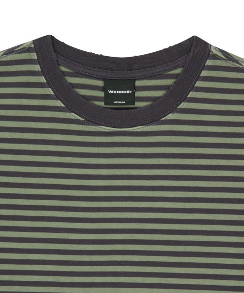 WKNDRS（ウィーキャンドース）の「[KOIN SEOUL] DAMAGED STRIPED T-SHIRT (KHAKI)（Tシャツ/カットソー・レディース・その他・SMALL/MEDIUM/LARGE/X-LARGE）」の10枚目の写真