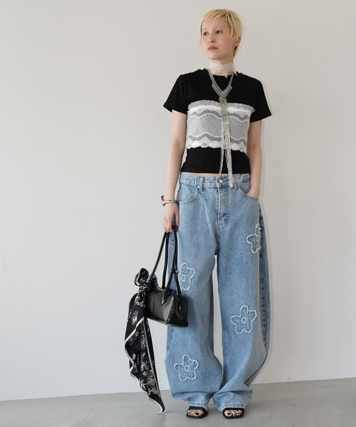 chuclla（チュクラ）の「フラワーモチーフバルーンデニム chw26s228（デニムパンツ・レディース・アイボリー/ブルー・L/S/M）」の18枚目の写真