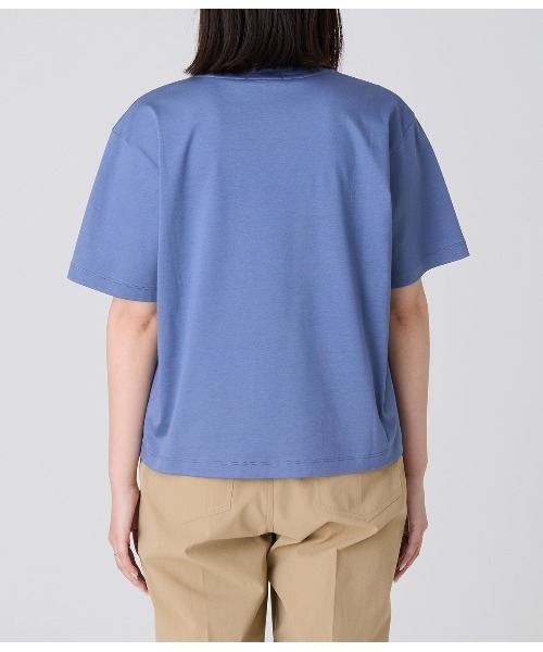 Park Slope NEWYORKER（パークスロープニューヨーカー）の「【滑らかな肌触り・着回し】LETTERING グラフィックTシャツ（Tシャツ/カットソー・レディース・ブルー・M/L）」の4枚目の写真