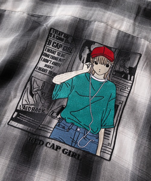 Red Cap Girl(レッドキャプガール)の「【70】【RCG/レッドキャップガール】バック刺繍 オンブレチェック レギュラーカラー 半袖シャツ/ワンポイント刺繍/ユニセックス/レディース/メンズ(シャツ/ブラウス・レディース・ブラック/ブルー/ホワイト・M/L)」の6枚目の写真