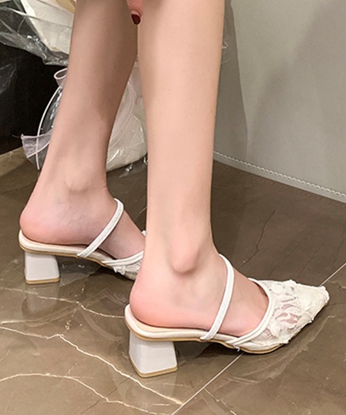 Lace Ladies（レースレディース）の「レース ポイインテッドトゥ ストラップ付き ミュール サンダル（サンダル・レディース・アイボリー/ブラック・25cm/24.5cm/24cm/23.5cm/23cm/22.5cm）」の3枚目の写真
