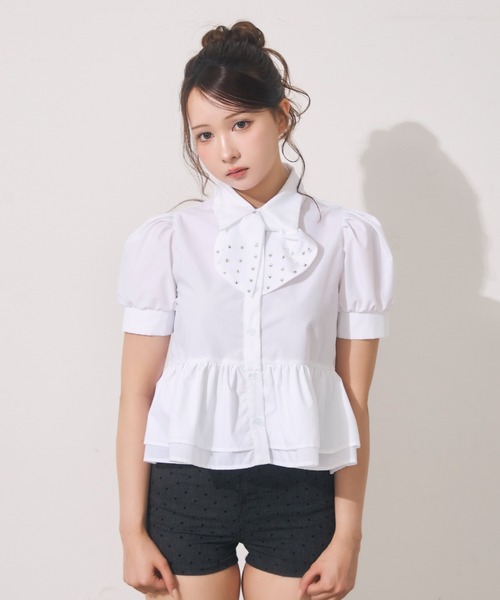 TITTY&CO.（ティティーアンドコー）の「ビジューリボンぺプラムブラウス（シャツ/ブラウス・レディース・ブルー/ホワイト・FREE）」の21枚目の写真