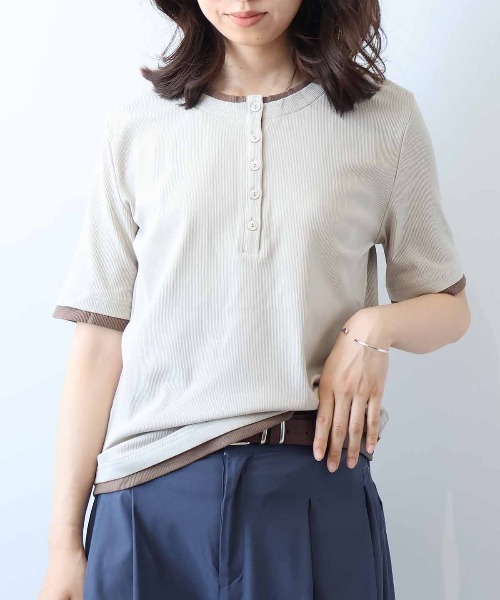 leswel(レスウェル)の「【M/L】バイカラーレイヤードライクヘンリーネックTシャツ(Tシャツ/カットソー・レディース・ブラック/ブラウン/クリーム/ベージュ/イエロー・M/L)」の22枚目の写真