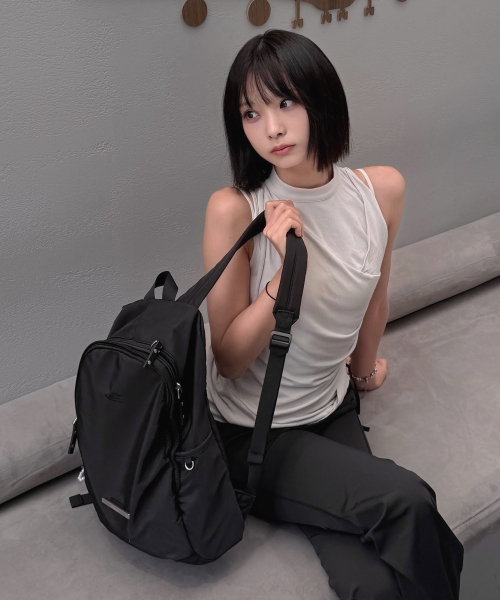 RAIMENT(レイメント)の「Logo Point Backpack_Black(バックパック/リュック・レディース・その他・FREE)」の1枚目の写真