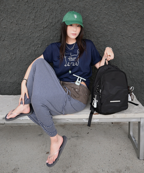 RAIMENT(レイメント)の「Logo Point Backpack_Black(バックパック/リュック・レディース・その他・FREE)」の4枚目の写真