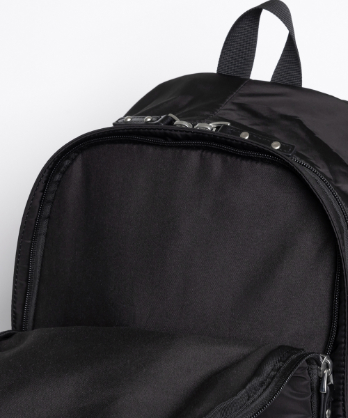 RAIMENT(レイメント)の「Logo Point Backpack_Black(バックパック/リュック・レディース・その他・FREE)」の14枚目の写真