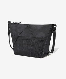 COVERNAT（カバーナット）の「LIGHTWEIGHT SACOCHE BAG（ショルダーバッグ）」