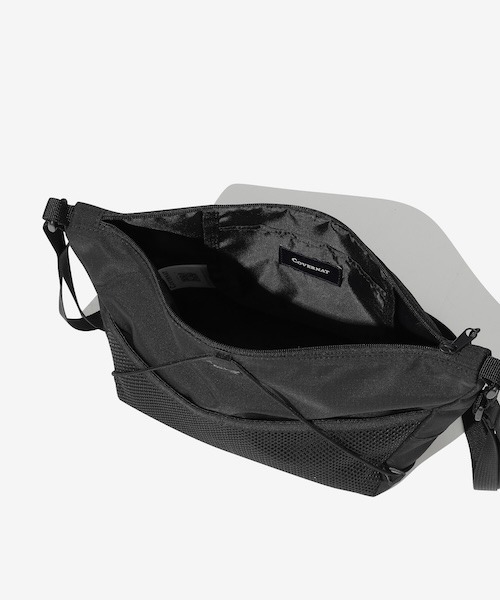 COVERNAT（カバーナット）の「LIGHTWEIGHT SACOCHE BAG（ショルダーバッグ・メンズ・パープル/ネイビー/ブラック・FREE）」の11枚目の写真
