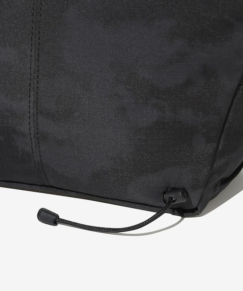 COVERNAT（カバーナット）の「LIGHTWEIGHT SACOCHE BAG（ショルダーバッグ・メンズ・パープル/ネイビー/ブラック・FREE）」の18枚目の写真
