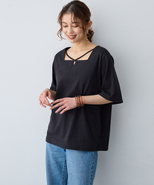 anyfee(エニフィー)の「【anyfee/大きいサイズ】着てサラ汗じみ防止クロスネックトップス/半袖Tシャツ《接触冷感・吸水速乾・UVカット》(Tシャツ/カットソー・レディース・オフホワイト/ピンク/ブラック/チャコール/ブルー/グリーン・LL/5L/3L/4L)」の9枚目の写真