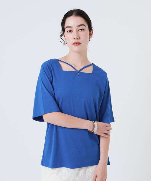 anyfee(エニフィー)の「【anyfee/大きいサイズ】着てサラ汗じみ防止クロスネックトップス/半袖Tシャツ《接触冷感・吸水速乾・UVカット》(Tシャツ/カットソー・レディース・オフホワイト/ピンク/ブラック/チャコール/ブルー/グリーン・LL/5L/3L/4L)」の6枚目の写真