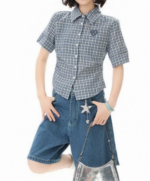 GEMEDA(ジェメダ)の「【韓国ガーリー】ハート刺繍チェック半袖シャツ 制服風ハート刺繍入りチェックシャツブラウス(シャツ/ブラウス・レディース・イエロー/ブルー・M)」の15枚目の写真