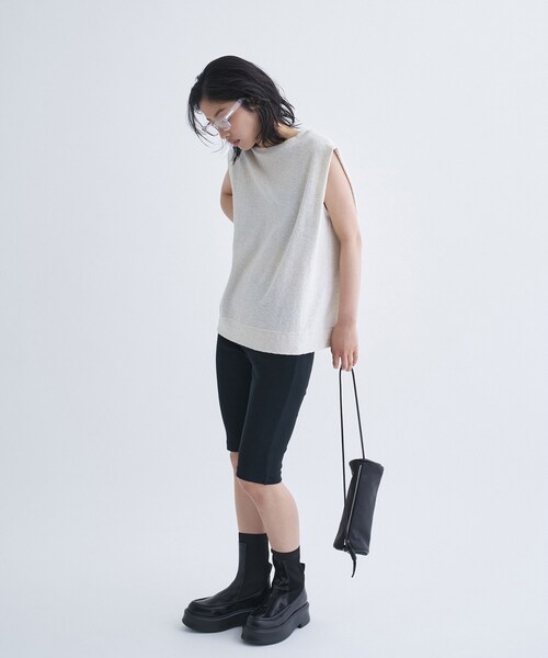 CODE A(コードエー)の「PROTAGONISTA|sleeveless tee(Tシャツ/カットソー・レディース・ブラック/オフホワイト・00)」の6枚目の写真