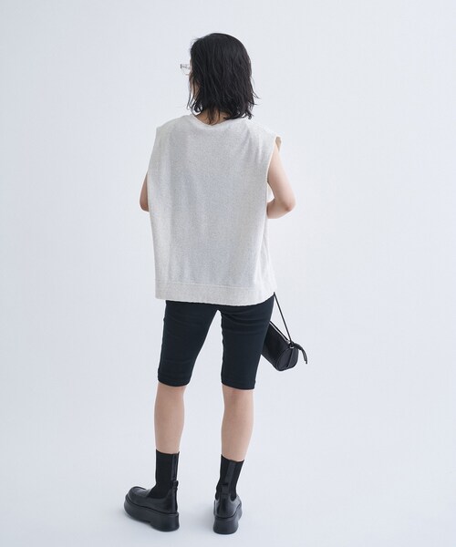 CODE A(コードエー)の「PROTAGONISTA|sleeveless tee(Tシャツ/カットソー・レディース・ブラック/オフホワイト・00)」の7枚目の写真