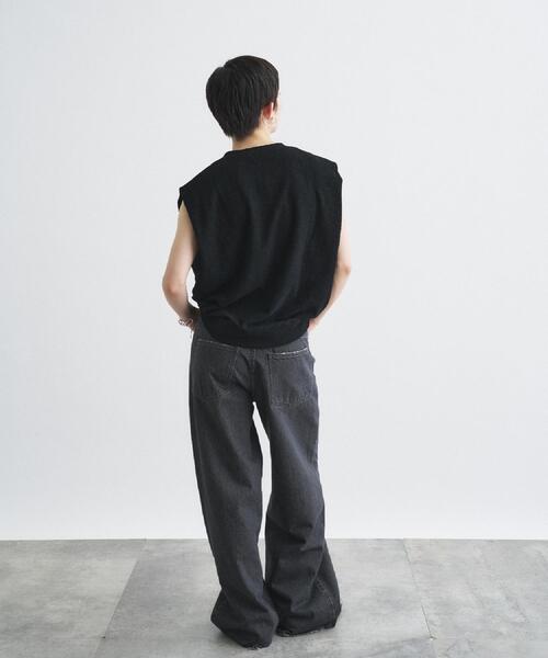 CODE A(コードエー)の「PROTAGONISTA|sleeveless tee(Tシャツ/カットソー・レディース・ブラック/オフホワイト・00)」の12枚目の写真