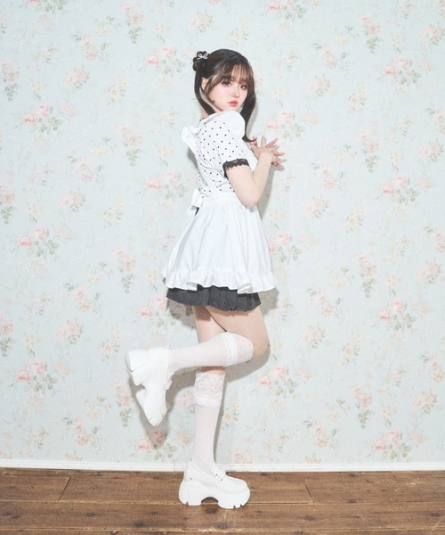 Lovilyn(ラヴィリン)の「フリルエプロンワンピース(ワンピース・レディース・ホワイト系その他/ホワイト・FREE)」の7枚目の写真