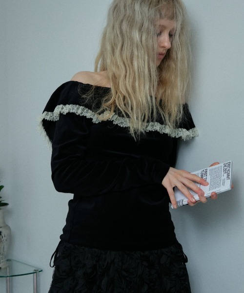HONEY MI HONEY（ハニーミーハニー）の「velour lace back open tops（Tシャツ/カットソー・レディース・ピンク/チャコールグレー/ブラック・FREE）」の4枚目の写真