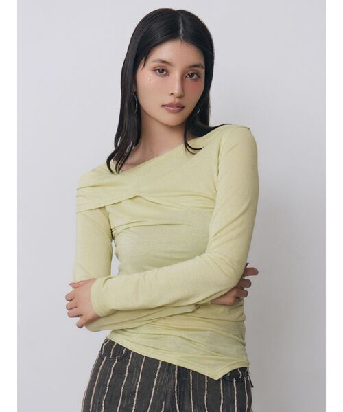 MURUA（ムルーア）の「ドレープトップス　秋服（Tシャツ/カットソー・レディース・イエロー/ブラック・FREE）」の16枚目の写真