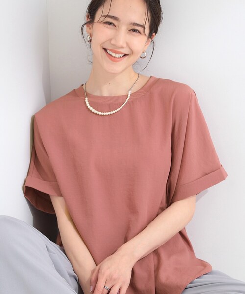 SHOO・LA・RUE(シューラルー)の「【着丈選べる/ひんやり/体型カバー】洗濯後しわになりにくい さらさらドルマンブラウス(シャツ/ブラウス・レディース・チャコールグレー/イエロー/モスグリーン/ライトベージュ/チャコール/ベージュ系8/モスグリーン系7/イエロー系7/ピンク系/ピンク系9・00)」の9枚目の写真