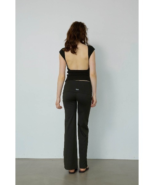 ALEXIA STAM(アリシアスタン)の「Open Back Top /パッドinオープンバックトップス(Tシャツ/カットソー・レディース・サンドベージュ/ブラック/ホワイト・S/M/L)」の22枚目の写真