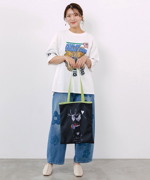 ScoLar(スカラー)の「662440:4柄展開 メッシュエンボストートバッグ(ショルダーバッグ・レディース・ピンク/ブルー/パープル/イエロー・FREE)」の5枚目の写真
