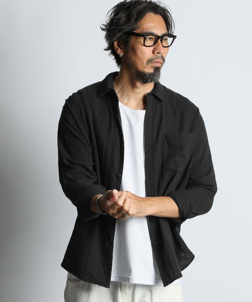 The DUFFER of ST.GEORGE(ザダファーオブセントジョージ)の「GARMENT-DYE DOUBLE GAUZE L/S SHIRT:製品染め ダブルガーゼ リラックスカジュアルシャツ / 接結ガーゼ / ガーメントダイ / 製品染め / フェード感(シャツ/ブラウス・メンズ・ネイビー/ブラック・X-LARGE/LARGE/MEDIUM/SMALL)」の3枚目の写真