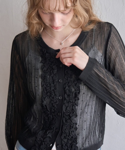 Birthday room（バースデイルーム）の「フロントフリルシアーカーディガン/Sheer Cardigan with Front Ruffles（カーディガン/ボレロ・レディース・ブラック/グレー・FREE）」の12枚目の写真