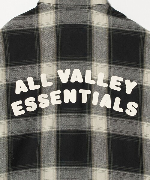 FOG ESSENTIALS（エフオージーエッセンシャルズ）の「＜FEAR OF GOD ESSENTIALS＞BUTTON UP シャツ（シャツ/ブラウス・メンズ・ブラック/ダークグレー・XS/M/S）」の6枚目の写真